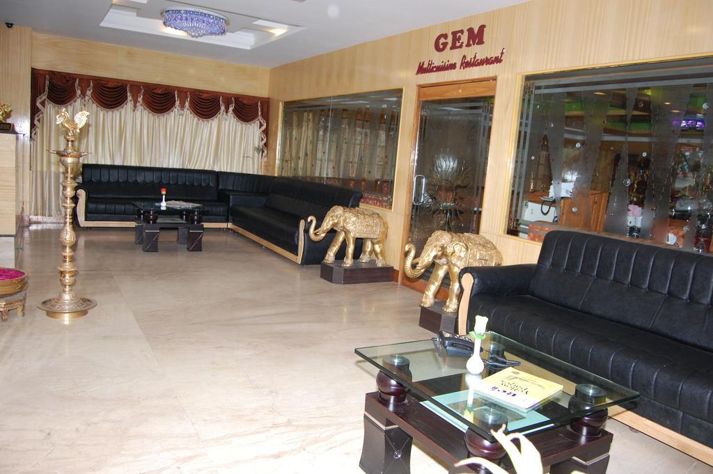 Hotel Sona'S Tiruchirappalli 외부 사진