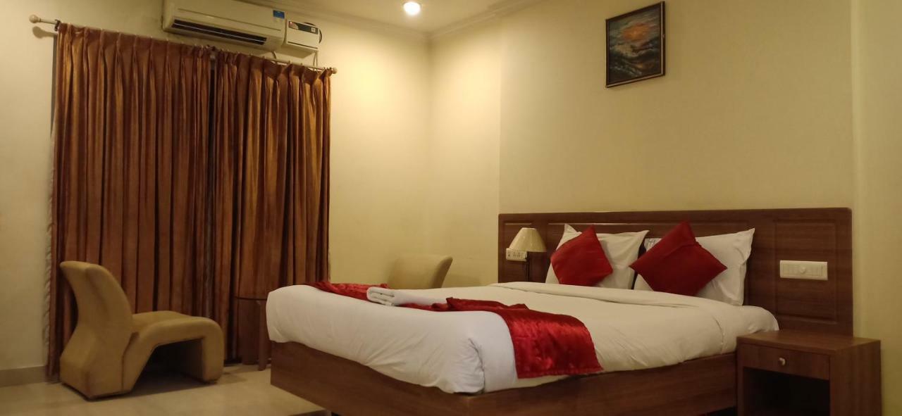 Hotel Sona'S Tiruchirappalli 외부 사진